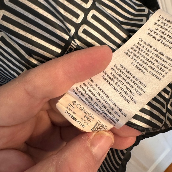 Columbia Winter Jacket - Picture 2 of 4